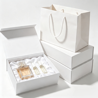 Maßgefertigtes Luxus-Papier-Geschenkbox- und Einkaufstaschen-Set für Parfüm- und Kosmetikverpackungen mit Schublade, Klappdeckel und individuellem Logo