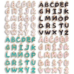 Breloques en émail à motif de lettres de dessin animé A-Z, pendentifs à 26 lettres anglaises en alliage de zinc, accessoires de bijoux DIY pour porte-clés - Product Image 1