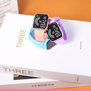 นาฬิกาอิเล็กทรอนิกส์ LED จอใหญ่สีรุ้งนาฬิกาดิจิตอลสำหรับนักเรียนกันน้ำใช้ได้ทั้งชายและหญิง - Product Image 2