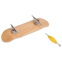 1 pièce Figurines Miniatures Articles Fingerboard Finger Noël Kawaii Décoration de chambre Accessoires de bureau Skateboards Cadeaux pour enfants