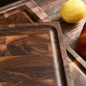 Tabla de cortar de madera maciza, hecha de madera de nogal negro, adecuada para uso doméstico, para amasar y enrollar masa, y como tabla de cortar. - Product Image 3