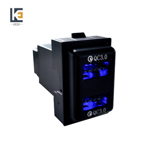 ที่ชาร์จในรถยนต์แบบ USB คู่ KEDI QC3.0 ชาร์จเร็วสำหรับรถยนต์นิสสัน - Product Image 1