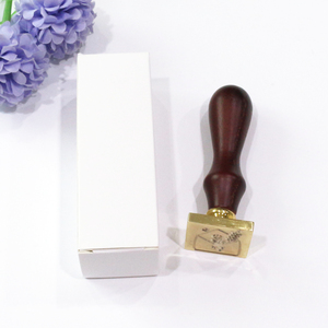Kits de sceau de <span class=keywords><strong>cire</strong></span> Vintage manche en bois Invitations de mariage carte timbres de sceau de <span class=keywords><strong>cire</strong></span> avec initiales et Logo personnalisés pour la décoration d'enveloppe - Product Image 5