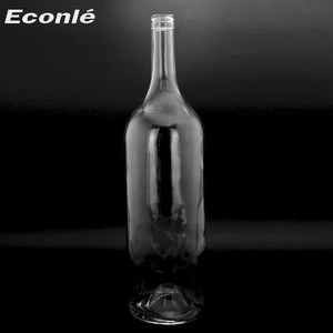 375ml 500ml 750ml Botella <span class=keywords><strong>de</strong></span> vidrio <span class=keywords><strong>de</strong></span> cuerpo cónico redondo transparente <span class=keywords><strong>de</strong></span> cuello largo con acabado <span class=keywords><strong>de</strong></span> corcho Punt <span class=keywords><strong>para</strong></span> <span class=keywords><strong>vino</strong></span> blanco espumoso Logotipo personalizado - Product Image 4