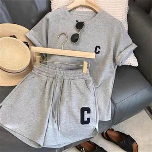 Conjunto de 2 Piezas para Mujer, Verano 2026, Shorts Deportivos Holgados, Estilo Casual para Estudiantes, Ropa Moderna al por Mayor - Product Image 4