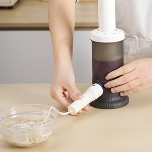 <span class=keywords><strong>Appareil</strong></span> d'irrigation <span class=keywords><strong>manuel</strong></span> pour la maison, outil de remplissage de saucisses à poussée manuelle avec 4 tubes, machine à saucisses manuelle pour saucisses conservées - Product Image 4