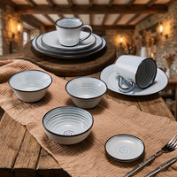 Assiette en porcelaine blanche et bleue émaillée ST 9 pouces, design minimaliste, style américain moderne, assiette à dîner, à dessert, à steak, écologique