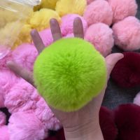 Pompons en fausse fourrure moelleuse en gros avec boucles élastiques / Pompons uniquement, respectueux de l'environnement, imitation fourrure de lapin Rex