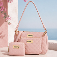 Set Tas Selempang Pink 3 in 1 untuk Wanita, Tas Bahu Kulit Vegan Monogram dengan Dompet Kecil dan Tas Selempang Pouch yang Dapat Dilepas