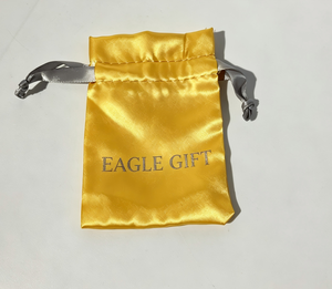 ถุงใส่เครื่องประดับแบบมีโลโก้สั่งทำ พร้อมบรรจุภัณฑ์โชว์สินค้า สีแดงเบอร์กันดี สีแชมเปญ สำหรับใส่ต่างหู  ถุงใส่เครื่องประดับแบบมีโลโก้สั่งทำ - Product Image 3