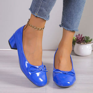 รองเท้าหนังผู้หญิงแบบสวม ส้นหนา ส้นกลาง ประดับโบว์ ไซส์ใหญ่ 35-42 พื้นนุ่ม ขายส่งจากโรงงาน - Product Image 4