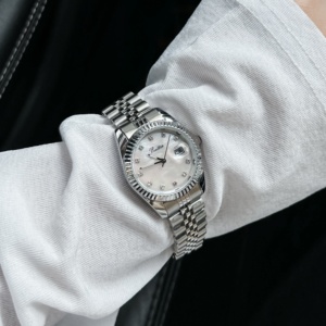 Montre Scottie A9393B avec cadran vintage en <span class=keywords><strong>nacre</strong></span> pour femme, bracelet en acier inoxydable, design classique intemporel, OEM/DIY - Product Image 4