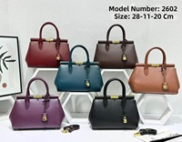 Sac à bandoulière de luxe pour femme en PU avec fermeture éclair, capacité moyenne, idéal pour les trajets quotidiens automne/hiver
