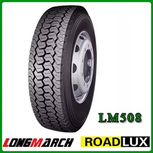 Pneu de camion à charge lourde 295/80R22.5 avec matériau haute résistance permettant le transport de charge complète sans déformation ni dommages - Product Image 3