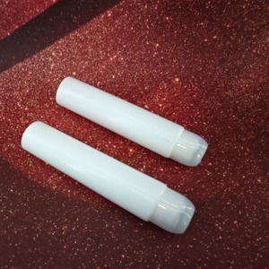 Tube cosmétique vide à prix de gros abordable, tube de massage pour nettoyant visage 100 ml, tube de soin de la peau à presser avec tête à bille en acier - Product Image 4