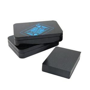 Tùy Chỉnh Bán Buôn Nhự<span class=keywords><strong>a</strong></span> Poker Chơi Thẻ Sàn 4 Màu Sắc Phát Sáng Trong Bóng Tối Huỳnh Quang Chơi Thẻ - Product Image 4