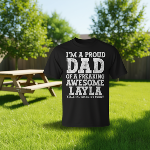 T-shirt personnalisé avec le nom de papa de Layla pour la fête des pères, noir, coupe standard - Product Image 3