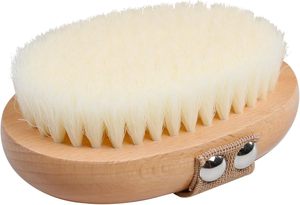 Brosse corporelle ovale moderne pour brossage à sec avec poils en nylon doux, exfoliant antidérapant en bois pour le nettoyage du corps - Product Image 2