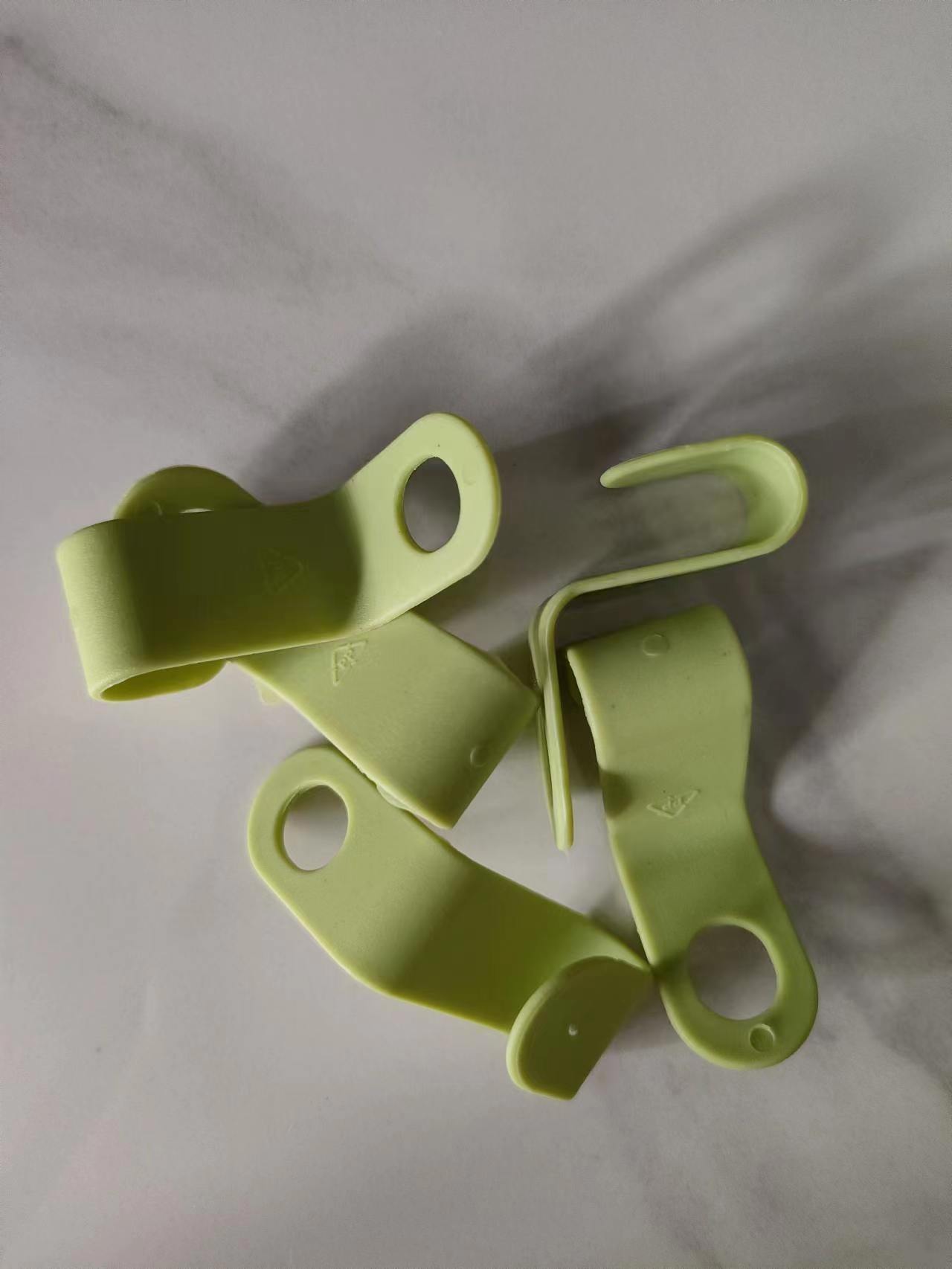 1 # vert