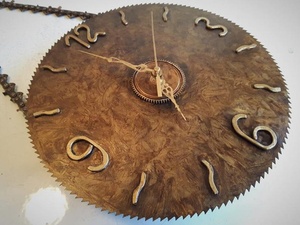 Horloge murale industrielle en métal ronde, mécanique, analogique, style antique, à suspendre pour salon - Product Image 2