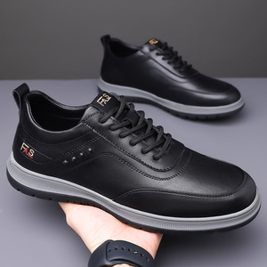 Zapatos para caminar de cuero blanco FAS para hombre, zapatillas informales con punta redonda y cordones, suela de goma transpirable - Product Image 3