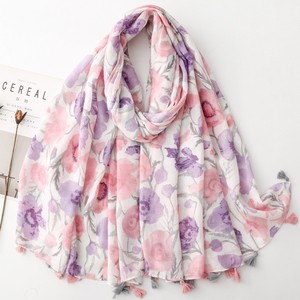 Pañuelo con flecos florales en acuarela, fresco y floral, fino y transpirable, chal protector solar para primavera y verano - Product Image 3