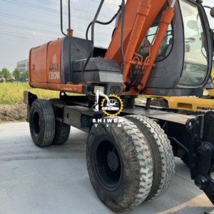 Originele verf <span class=keywords><strong>Hitachi</strong></span> ZX130W gebruikte graafmachine wielgraafmachine met bulldozerblad <span class=keywords><strong>Hitachi</strong></span> ZX135 <span class=keywords><strong>ZX150</strong></span> ZX200 ZX220 lage prijs - Product Image 5