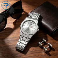 Montres pour hommes PINTIME avec lunette octogonale, cadran argenté effet soleil, double date, mouvement à quartz, bracelet en alliage, vente en gros OEM