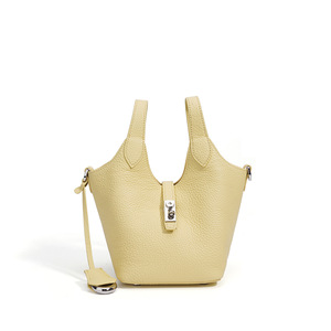 <span class=keywords><strong>Sac</strong></span> <span class=keywords><strong>à</strong></span> <span class=keywords><strong>main</strong></span> femme en cuir de vachette monocouche multifonctionnel et tendance - <span class=keywords><strong>Sac</strong></span> seau - <span class=keywords><strong>Sac</strong></span> <span class=keywords><strong>à</strong></span> bandoulière sous le bras - Product Image 3