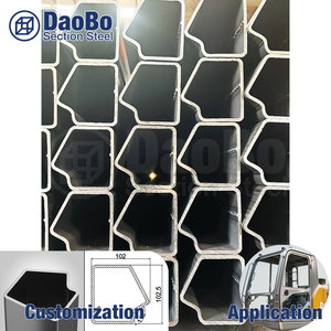 Tuyaux carrés en <span class=keywords><strong>acier</strong></span> soudés sur mesure, procédé de formage à froid, spécialisés pour les poutres d'échafaudage/châssis d'équipement porteur - Product Image 1