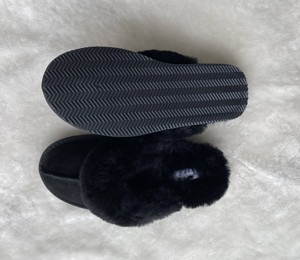 Sample Support Fuzzy Soft Indoor Women Winter Sheepskin Fur slippers Real Fur House slippers <strong>Comfy</strong> Black Fur <strong>Slides</strong> for Women - Product Image 5