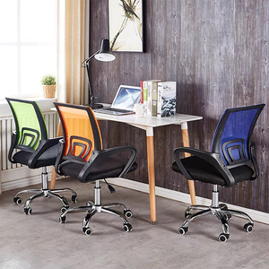 Mobilier de bureau extra large à dossier haut <span class=keywords><strong>pas</strong></span> <span class=keywords><strong>cher</strong></span> chaise de bureau mobile visiteur pivotante à gaz pour direction blanche pleine maille egronomic - Product Image 2