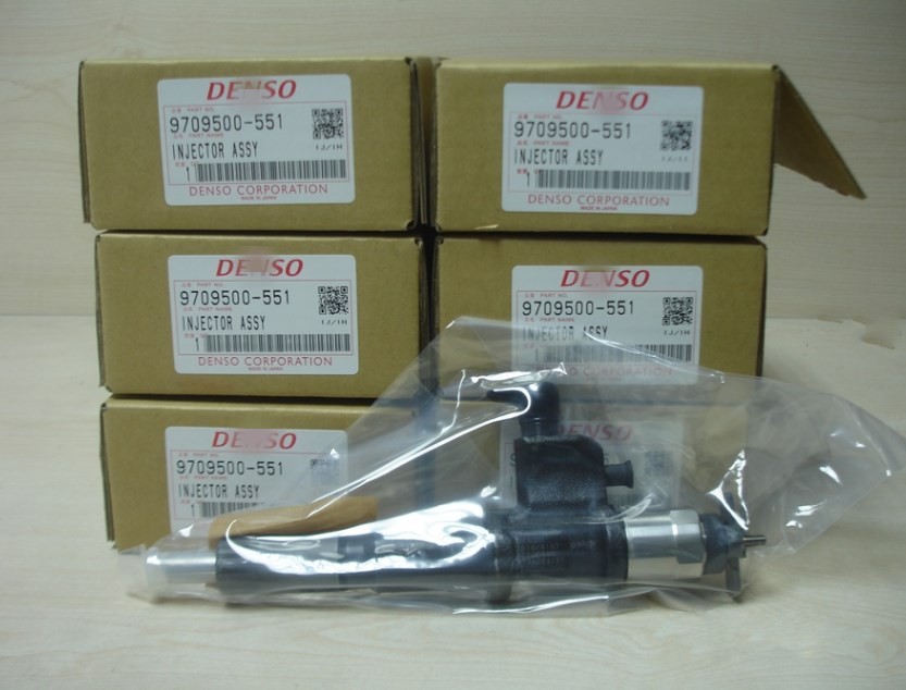 diesel injector nozzle 095000-5515 095000-5510 8-97603415-4  for ISUZU GIGA  C/E-Series FOR Hitachi Excavator 8-97603415-5