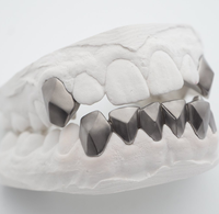 Grillz personnalisé mat à facettes, 2 crocs supérieurs, 7 dents coupées latérales inférieures, en argent brossé, style Hip Hop, Bijoux de rappeur, motif Bête Sauvage