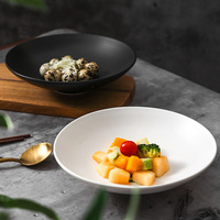 Plat froid créatif et personnalisé en porcelaine blanche chinoise classique pour la vaisselle d'hôtel, service de réception, conception artistique circulaire