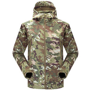 Ropa Otoño Hombres Camuflaje Chaqueta de lana Ropa táctica Hombre Camuflaje Cortavientos - Product Image 1