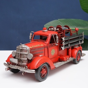 Nuevo y Adorable Modelo <span class=keywords><strong>de</strong></span> Camión <span class=keywords><strong>de</strong></span> <span class=keywords><strong>Bomberos</strong></span> <span class=keywords><strong>de</strong></span> Metal Rojo Vintage, Adorno Navideño, Regalos <span class=keywords><strong>de</strong></span> Navidad para Niños, <span class=keywords><strong>Juguete</strong></span>, Decoración <span class=keywords><strong>de</strong></span> Mesa, Juguetes Infantiles - Product Image 2