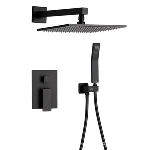 Ensemble de douche carré avec pommeau de douche pluie à pulvérisation automatique, robinet dissimulé, finition chromée pour salle de bain - Product Image 3