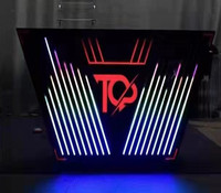 Table de DJ à LED Stand de DJ en couleur Façade pour boîte de nuit