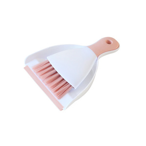 Ensemble pelle et balayette miniatures Kworld en plastique, poils durs, antidérapant, pour le nettoyage du bureau et de la voiture - Product Image 5