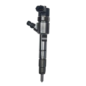 Inyector de Combustible Diésel Common Rail 0445110630 0445110631 Nuevo para ISUZU <span class=keywords><strong>JMC</strong></span> 4JB1 (Tamaño Estándar OEM de Acero) - Product Image 1