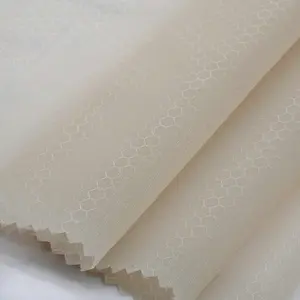 100% nylon 66 tissus en nid d'abeille pare-soleil 40gsm ripstop vêtements nylon 66 tissu