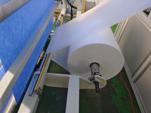 Máy Làm Quần Áo Vô Trùng Dùng Một Lần Máy Làm Áo Choàng Phẫu Thuật Vải Không Dệt Sms Tự Động - Product Image 3