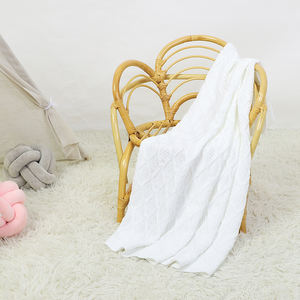 MIxiong prix usine haute qualité 100*80 cm bébé couverture tricotée couleur unie tissage confortable épais extérieur Wrap Swaddle couverture - Product Image 3
