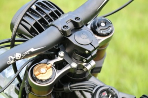 Vélo tout-terrain Sur Ron Light X 2026, 10000W, vélo de cross rapide, vélo électrique pour adultes - Product Image 2