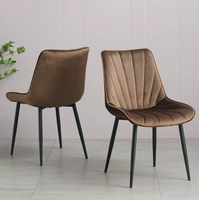 Chaise de salle à manger de luxe moderne écologique durable pour hôtel et restaurant, chaise de salle à manger en tissu velours capitonnée de style scandinave, marron gris