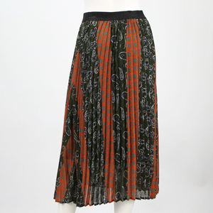 Yindian Factory Wholesale High Waist Long <strong>Skirts</strong> for Women Summer <strong>Pleated</strong> Casual <strong>Skirts</strong> Dark <strong>Green</strong> and Red Color - Product Image 3
