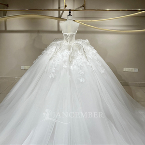 JFH87 Vestido de Novia Princesa Sin Tirantes Color Marfil con Flores Florales, Estilo Imperio, Hinchado, Cola Capilla, Moderno, con Lentejuelas y Encaje - Product Image 6