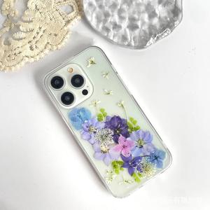 Funda para Teléfono Compatible con iPhone 17/16/15, Diseño de Golondrina Morada Voladora XP901, Hortensia Azul Nueva, Flor Seca Real, Resina Epoxi - Product Image 2
