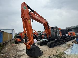 Excavadoras Hitachi ZX240 y de segunda mano, con capacidad de 24 toneladas y 21 toneladas, aptas para construcción municipal. - Product Image 5